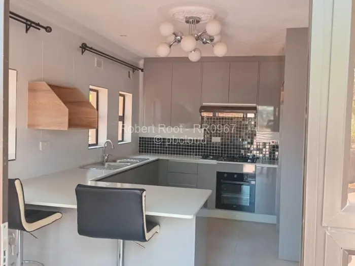 3 Bedroom Cottage/Garden Flat to Rent in Vainona, Harare