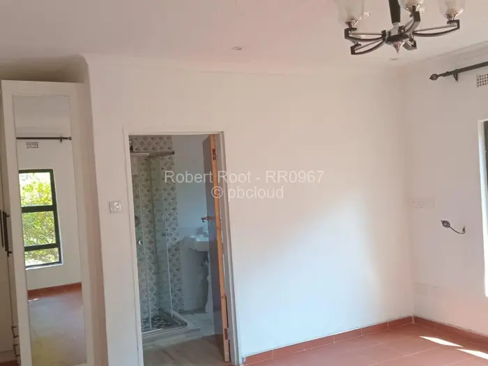 3 Bedroom Cottage/Garden Flat to Rent in Vainona, Harare