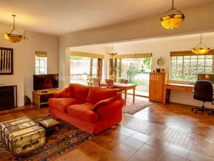1 Bedroom Cottage/Garden Flat to Rent in Greystone Park