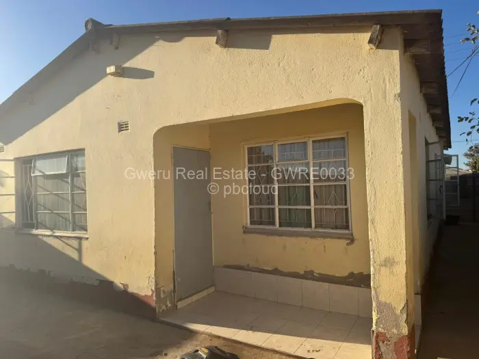 3 Bedroom House for Sale in Mkoba, Gweru