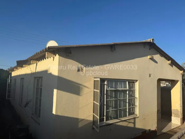 3 Bedroom House for Sale in Mkoba, Gweru