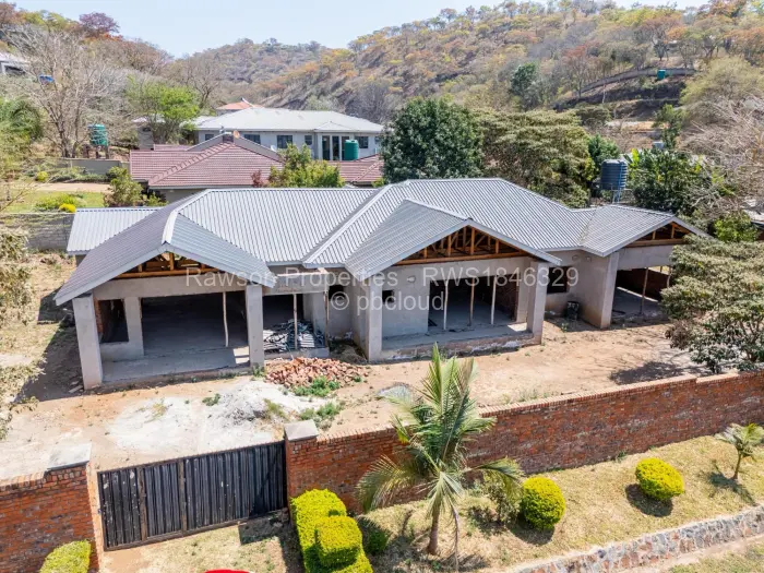 4 Bedroom House for Sale in Glen Lorne, Harare