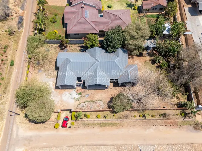 4 Bedroom House for Sale in Glen Lorne, Harare