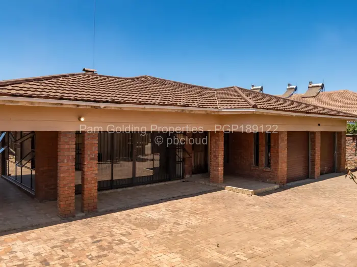 4 Bedroom House for Sale in Fairview, Harare