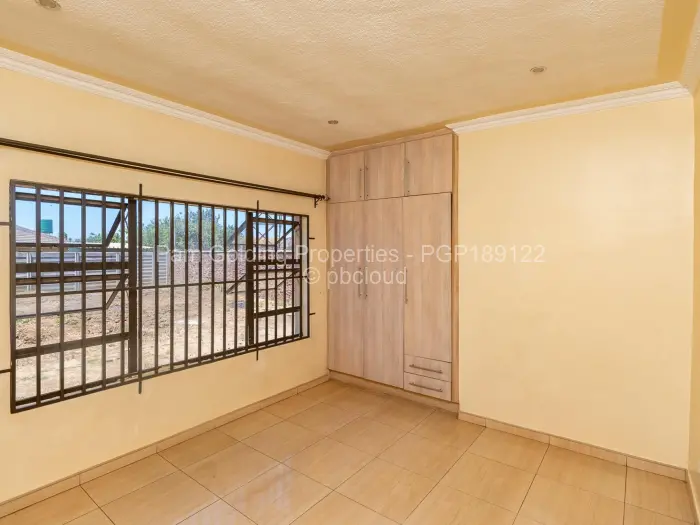4 Bedroom House for Sale in Fairview, Harare
