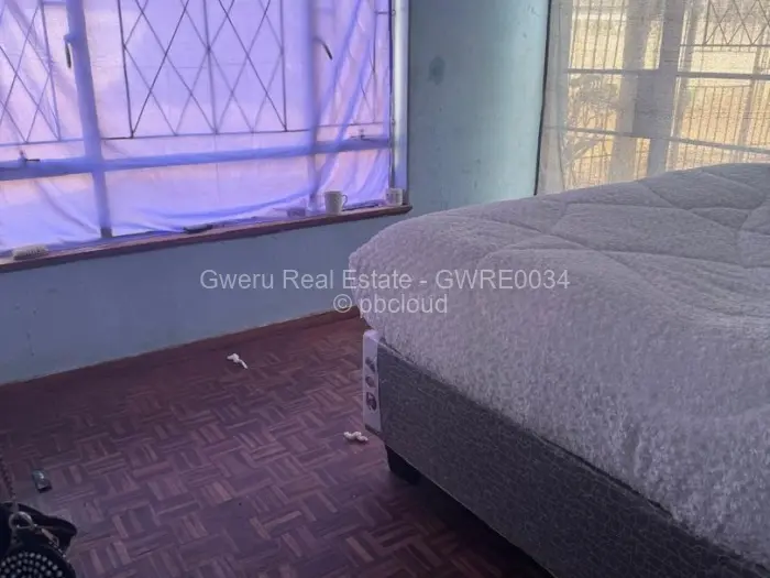 3 Bedroom House for Sale in Redcliff, Redcliff