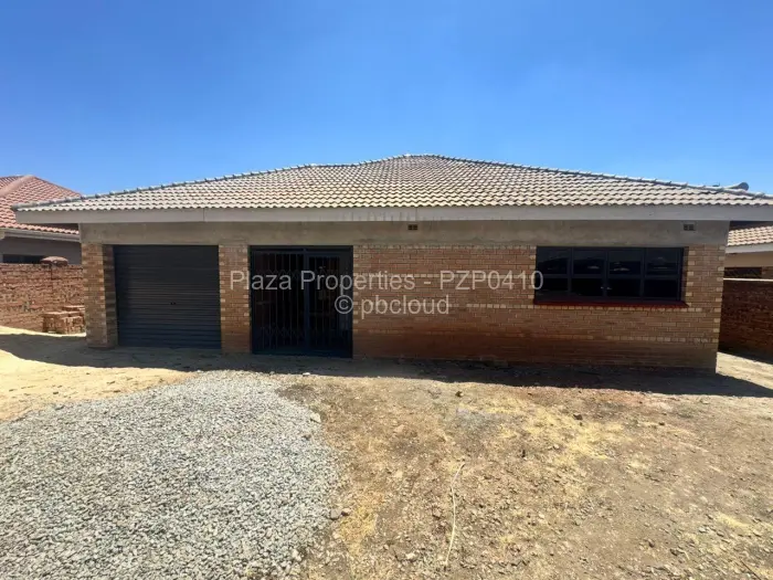 4 Bedroom House for Sale in Madokero Estates, Harare