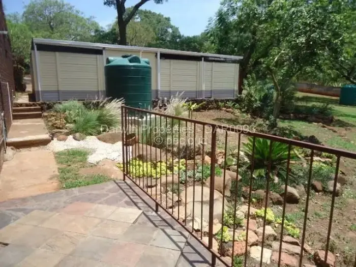 Flat/Apartment to Rent in Greystone Park