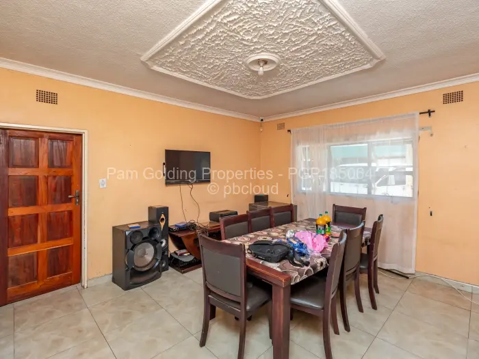 3 Bedroom House for Sale in Greendale North, Harare