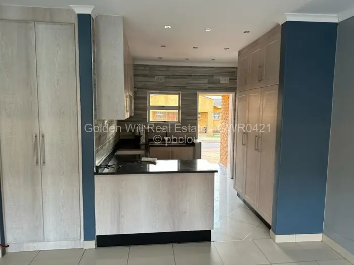 Flat/Apartment to Rent in Madokero Estates