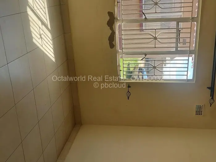 2 Bedroom House to Rent in Budiriro, Harare