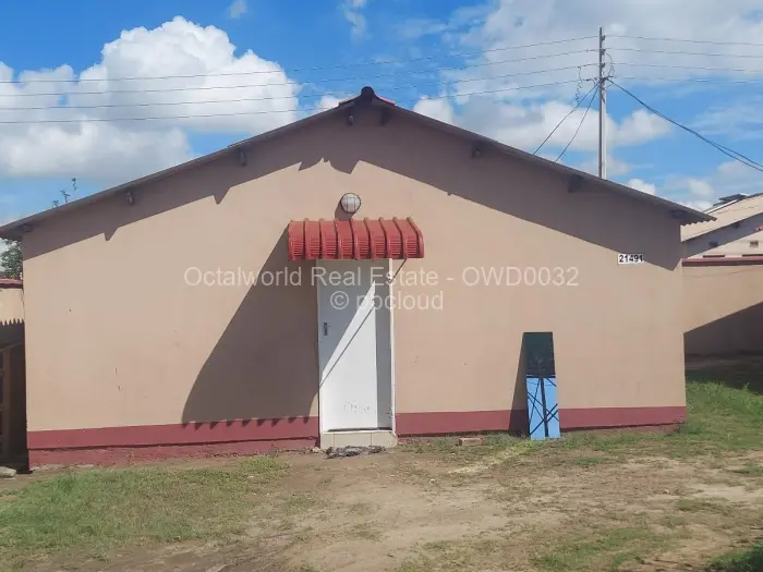 2 Bedroom House to Rent in Budiriro, Harare