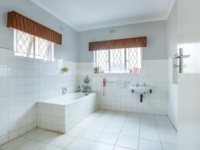 3 Bedroom House for Sale in Mandara, Harare