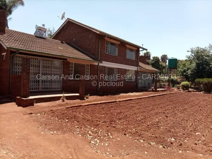 5 Bedroom House to Rent in Mount Pleasant
