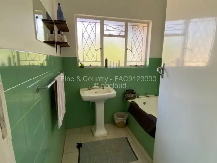3 Bedroom House to Rent in Alexandra Park, Harare