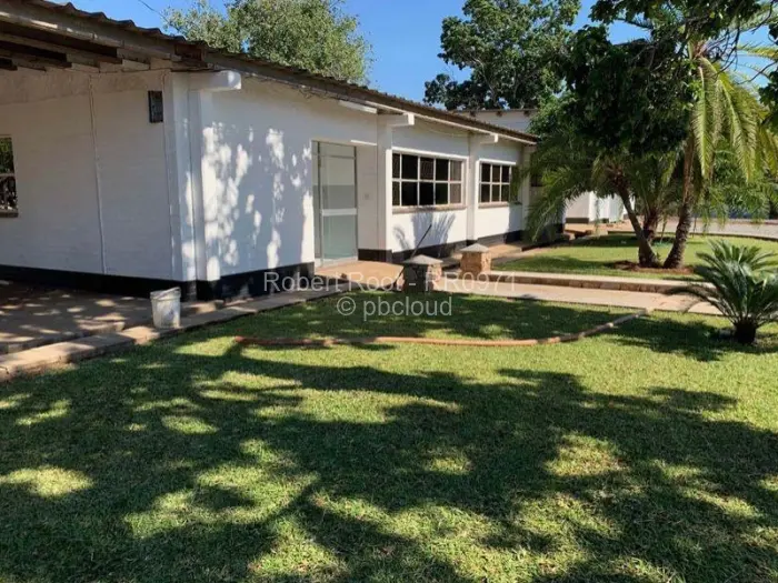 Other Commercial for Sale in Chiredzi, Chiredzi