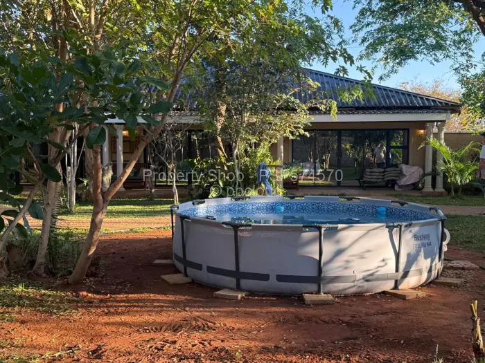 4 Bedroom House for Sale in Victoria Falls, Victoria Falls