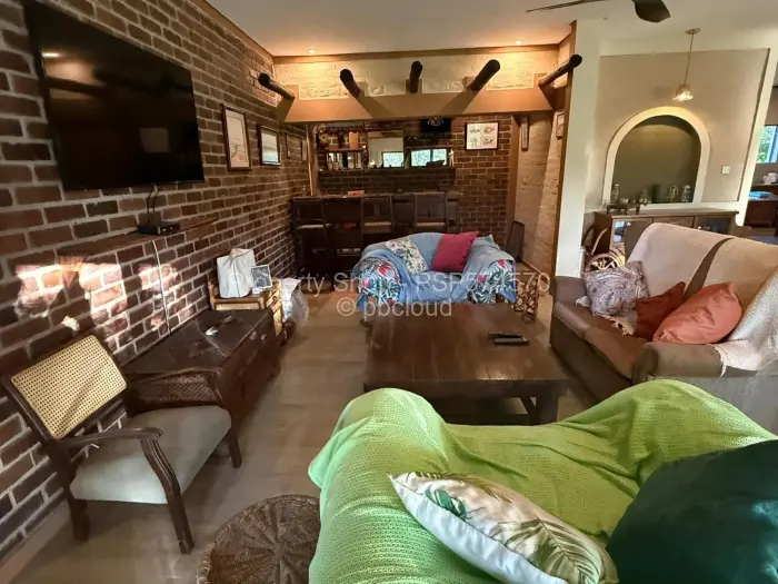 4 Bedroom House for Sale in Victoria Falls, Victoria Falls