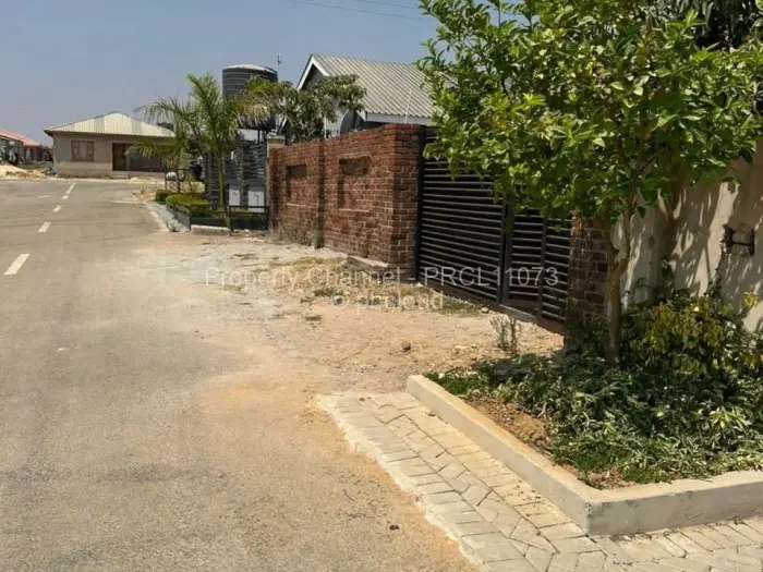 4 Bedroom House for Sale in Ruwa, Ruwa