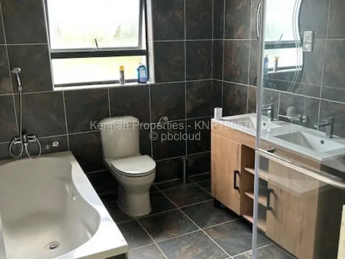 House for Sale in Helensvale, Harare