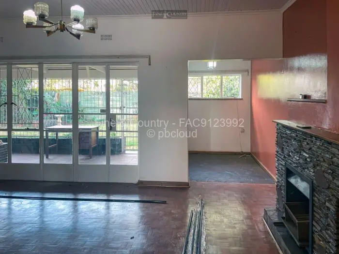 2 Bedroom Cottage/Garden Flat for Sale in Marlborough, Harare