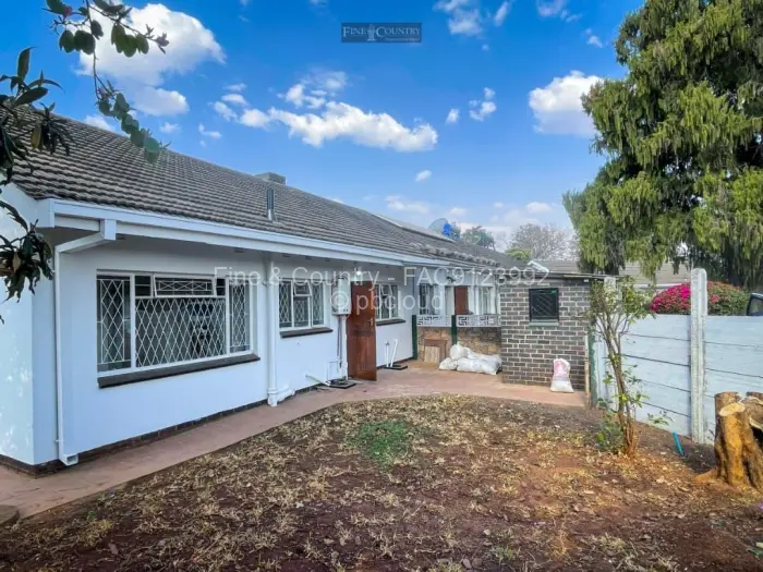 2 Bedroom Cottage/Garden Flat for Sale in Marlborough, Harare