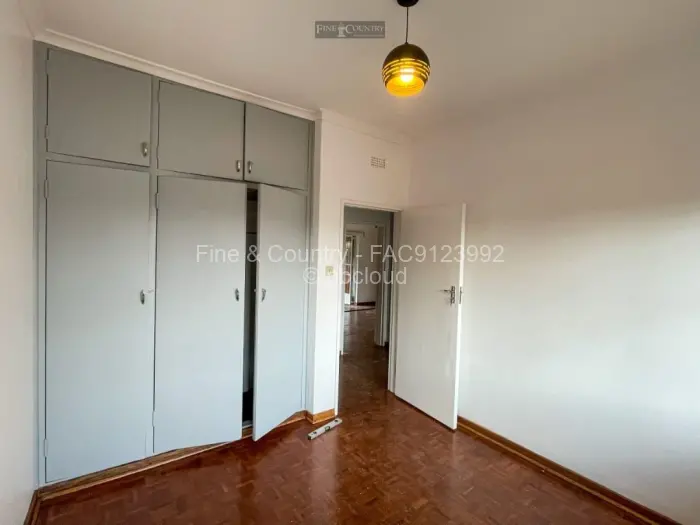 2 Bedroom Cottage/Garden Flat for Sale in Marlborough, Harare