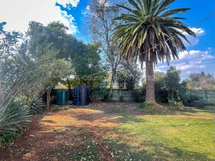 2 Bedroom Cottage/Garden Flat for Sale in Marlborough, Harare
