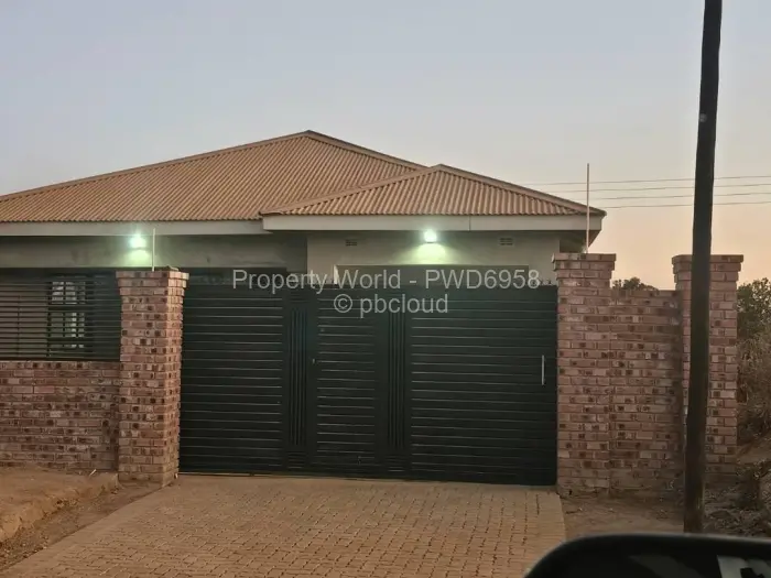 4 Bedroom House to Rent in Timire Park Ruwa, Ruwa