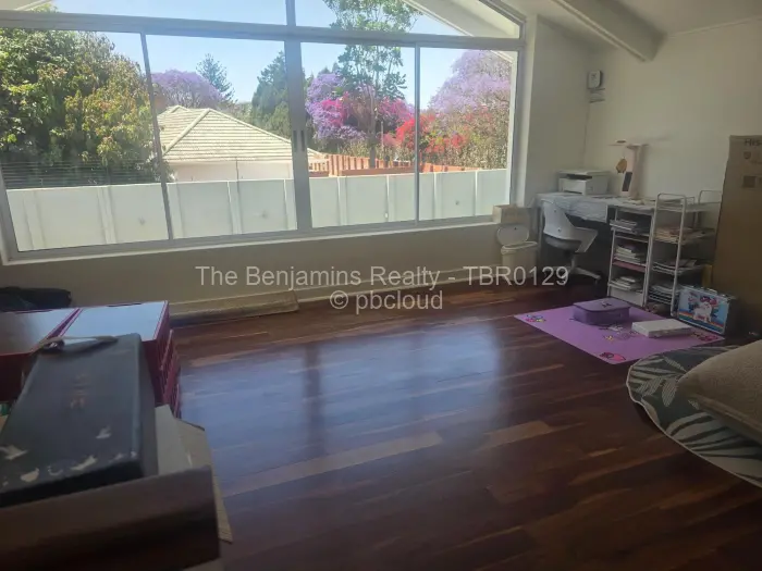 Townhouse/Complex/Cluster to Rent in Newlands