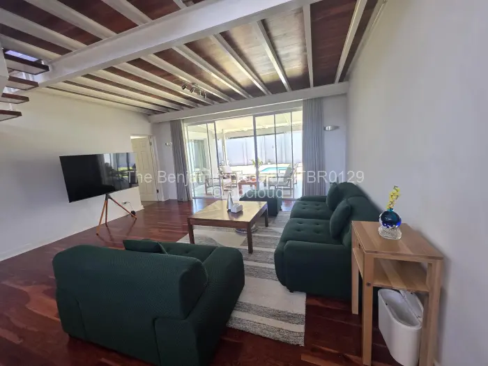 Townhouse/Complex/Cluster to Rent in Newlands