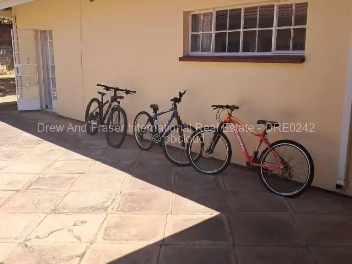 Townhouse/Complex/Cluster to Rent in Mount Pleasant