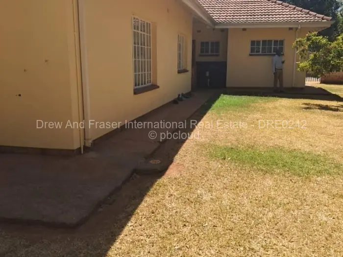 Townhouse/Complex/Cluster to Rent in Mount Pleasant
