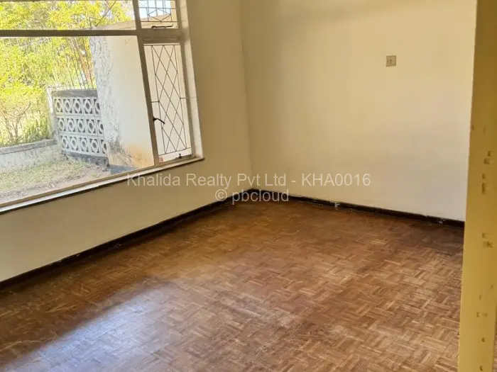 2 Bedroom Cottage/Garden Flat to Rent in Chadcombe, Harare
