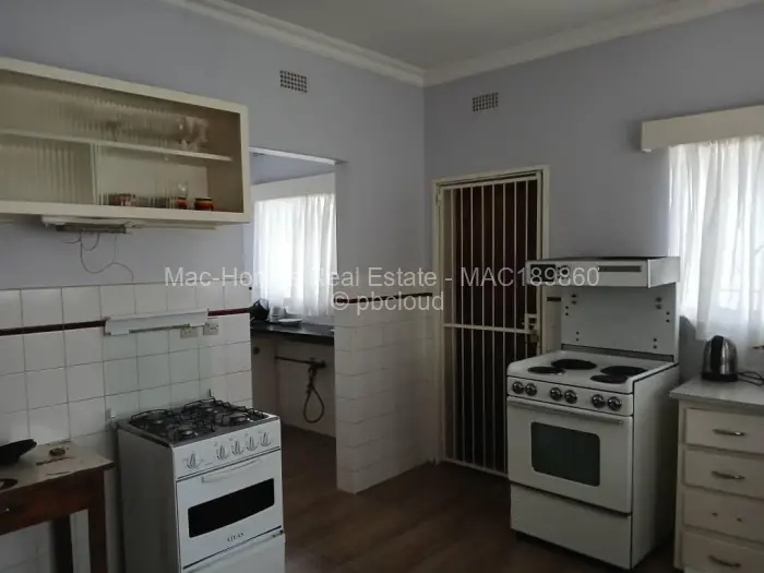 5 Bedroom House for Sale in Greendale North, Harare