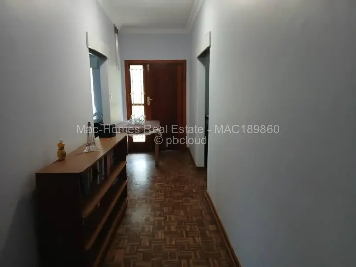 5 Bedroom House for Sale in Greendale North, Harare