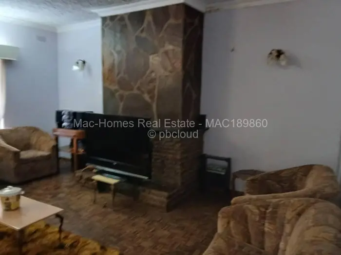 5 Bedroom House for Sale in Greendale North, Harare