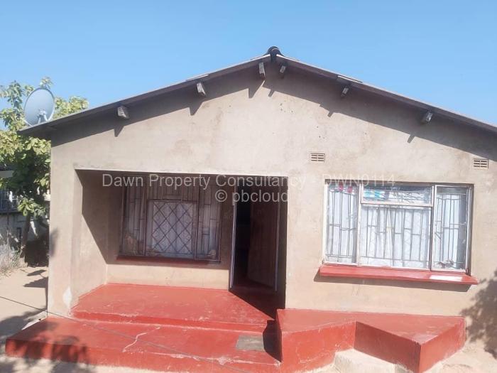 5 Bedroom House for Sale in Macheke, Macheke