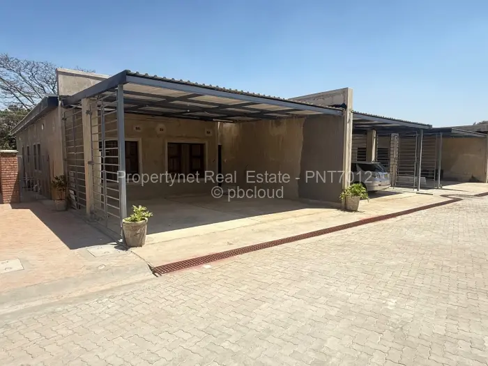 Townhouse/Complex/Cluster for Sale in Strathaven, Harare