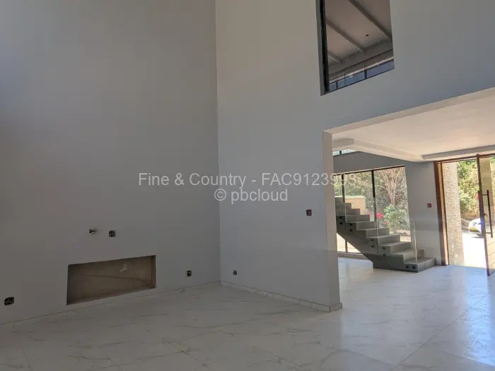 Townhouse/Complex/Cluster for Sale in Highlands, Harare