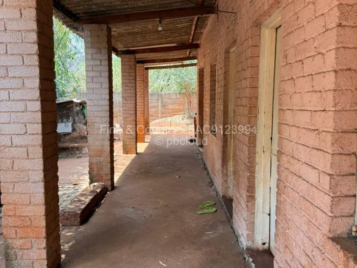 5 Bedroom House for Sale in Greendale, Harare