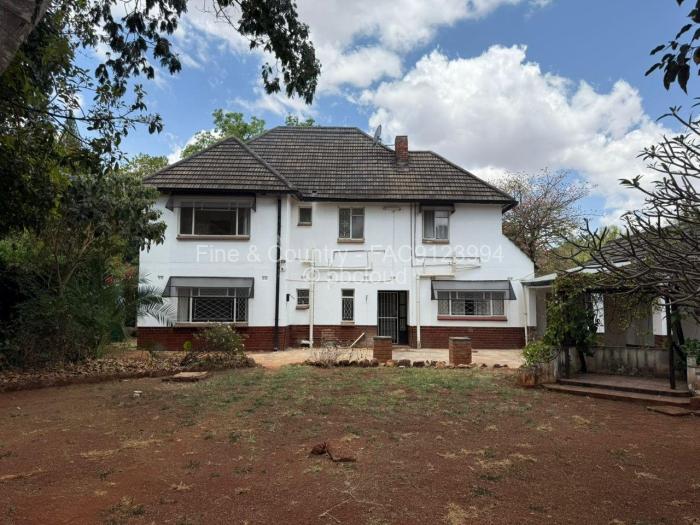 5 Bedroom House for Sale in Greendale, Harare