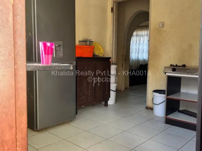 3 Bedroom House to Rent in Damofalls, Damofalls