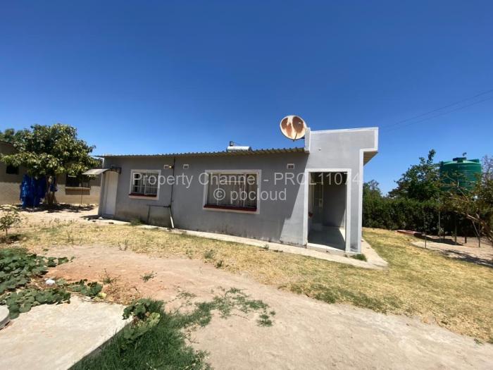 2 Bedroom Cottage/Garden Flat to Rent in Domboshawa, Domboshawa