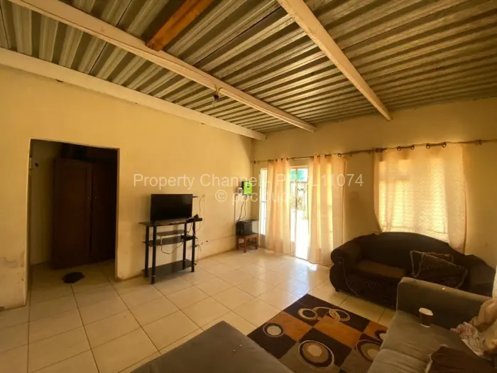 2 Bedroom Cottage/Garden Flat to Rent in Domboshawa, Domboshawa