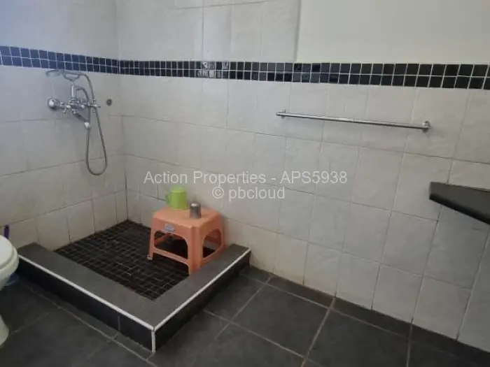5 Bedroom House for Sale in Avondale West, Harare