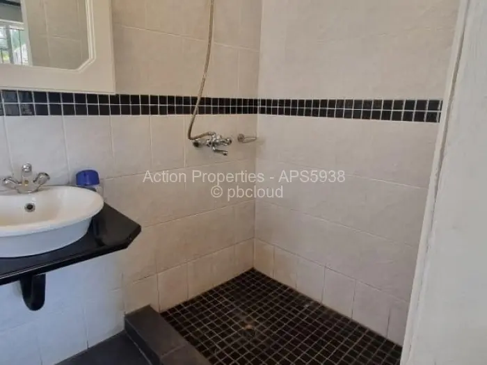 5 Bedroom House for Sale in Avondale West, Harare
