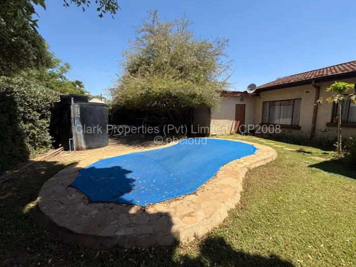 Townhouse/Complex/Cluster to Rent in Avondale West