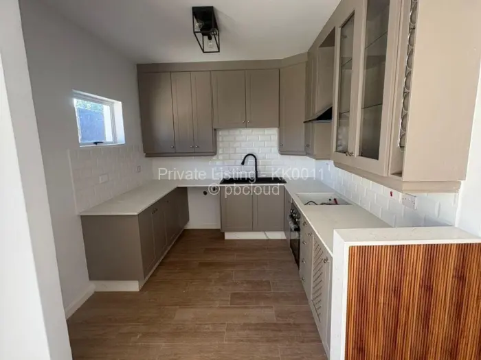 Townhouse/Complex/Cluster to Rent in Greendale North
