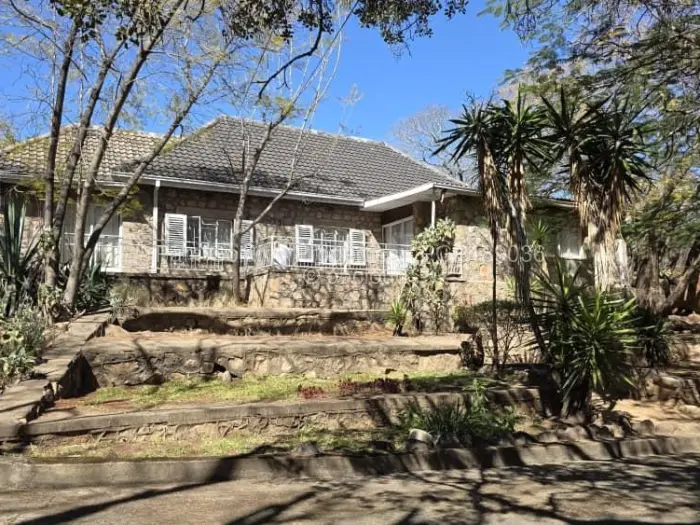 3 Bedroom House for Sale in Hillside Byo, Bulawayo